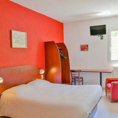 Sev'Hotel Sévérac-le-Château Екстериор снимка
